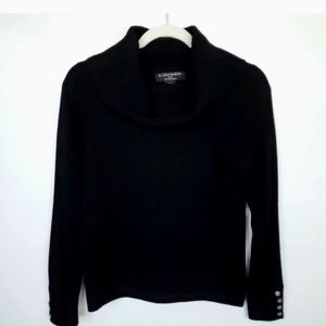 A. GIANNETTE BLACK S TURTLE NECK SWEATER WITH BUTTONS
